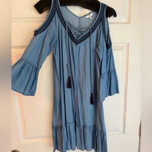 Crown & Ivy Blue Long Sleeve Dress